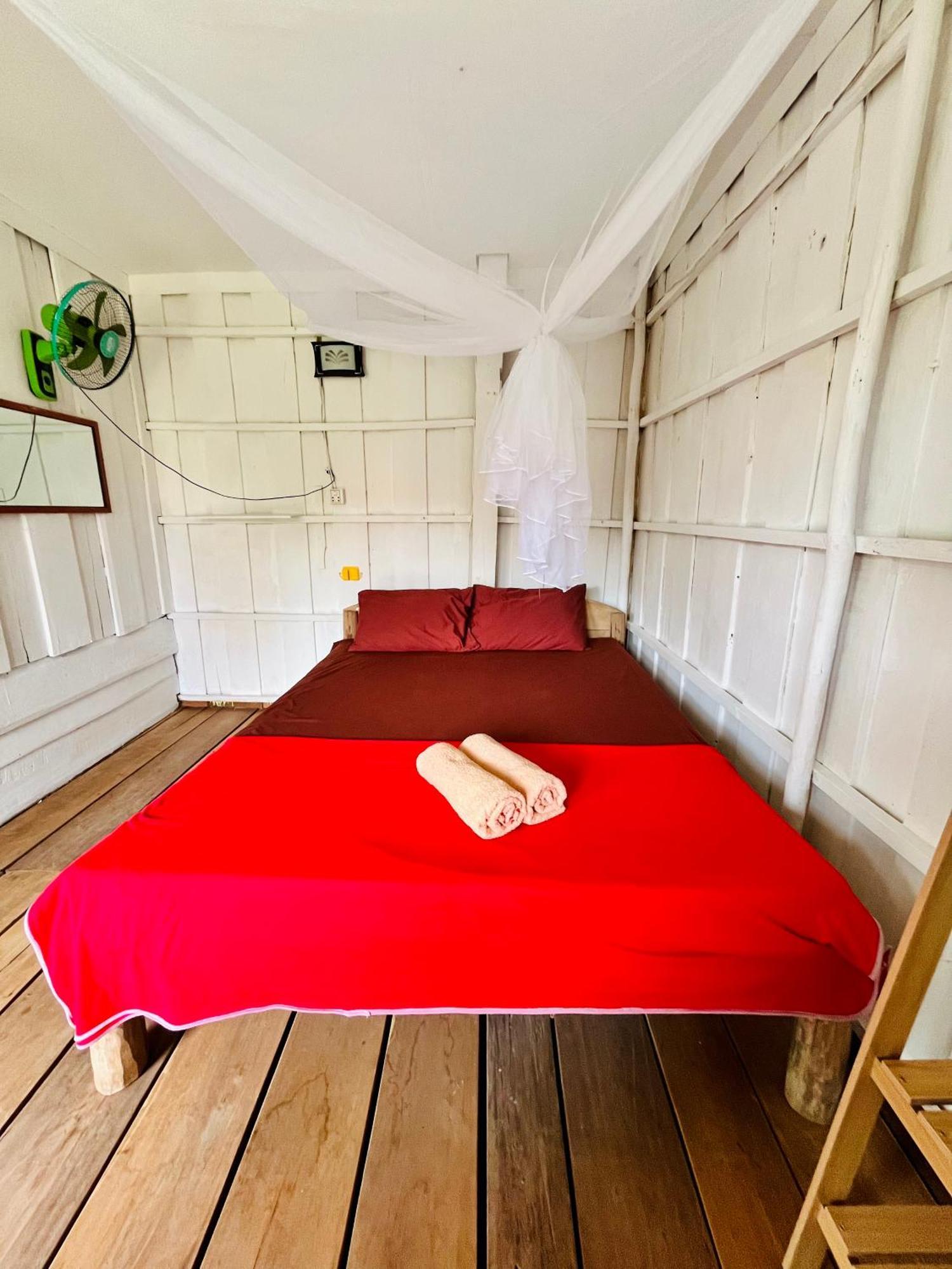 Happiness Guesthouse Ко Ронг Санлоем Екстериор снимка
