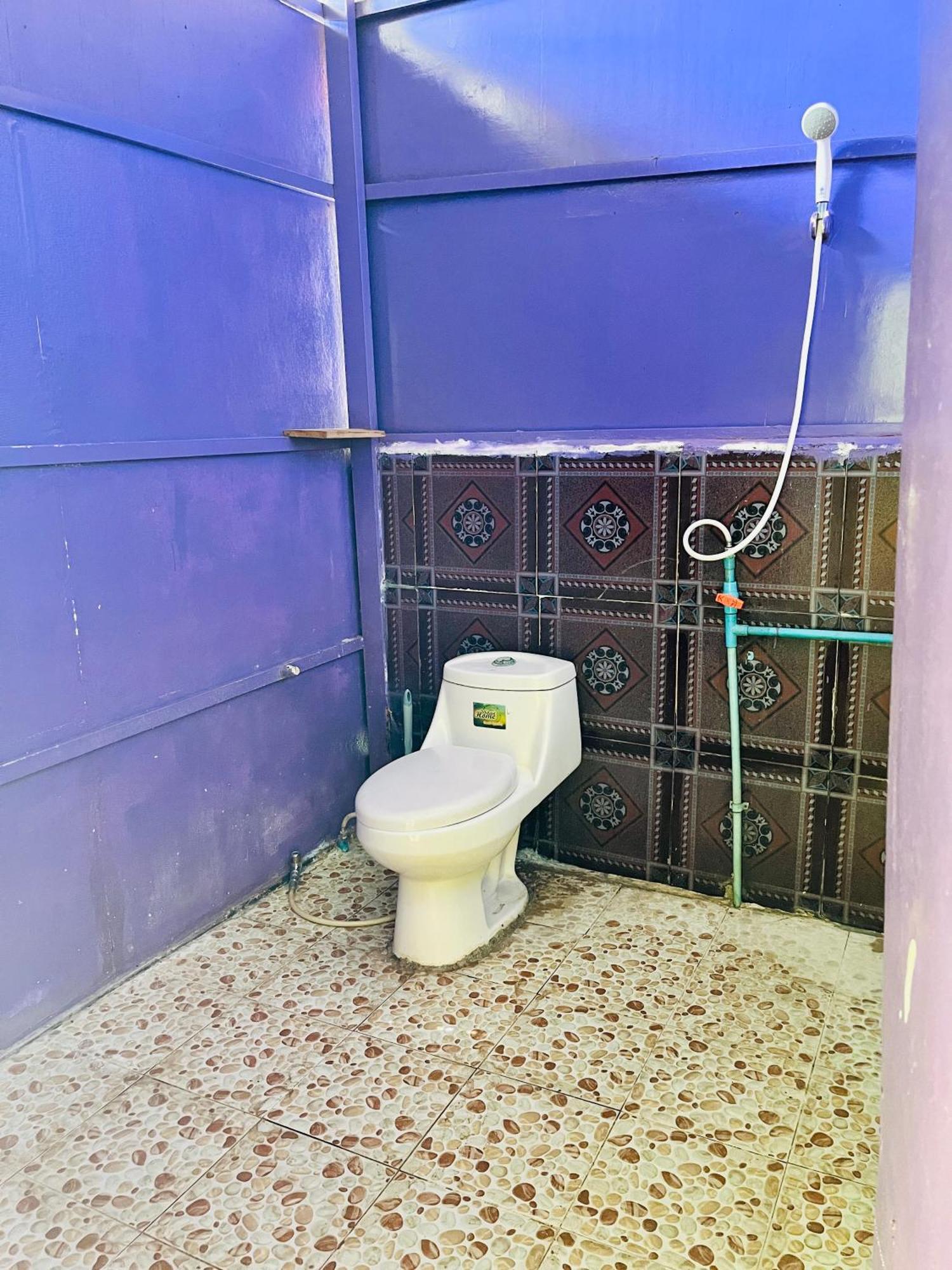 Happiness Guesthouse Ко Ронг Санлоем Екстериор снимка