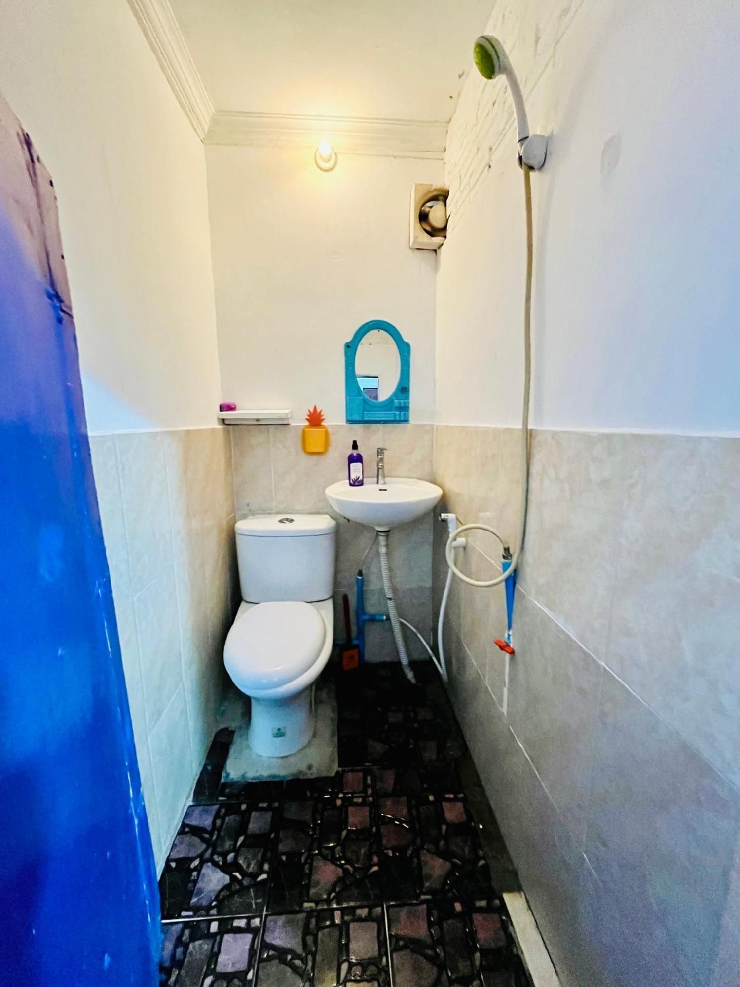 Happiness Guesthouse Ко Ронг Санлоем Екстериор снимка